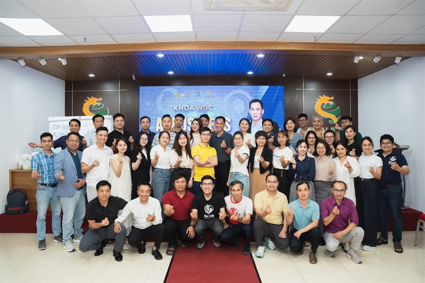 Tuấn Nguyễn IMS K4 cùng học viên